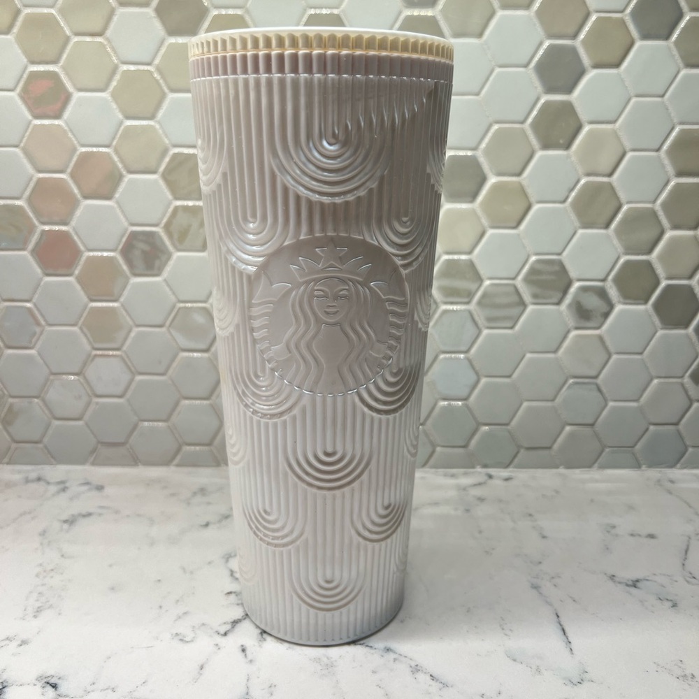 white starbucks cup
